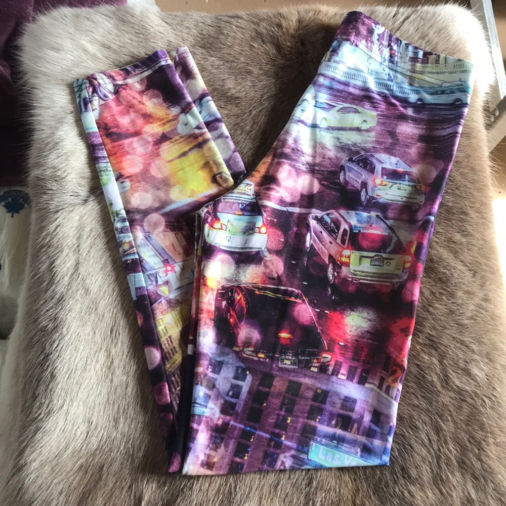 Art Of Where Leggings